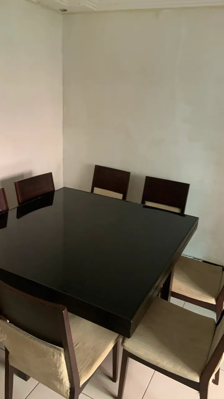 Square table with 8 chairs64294099766787124