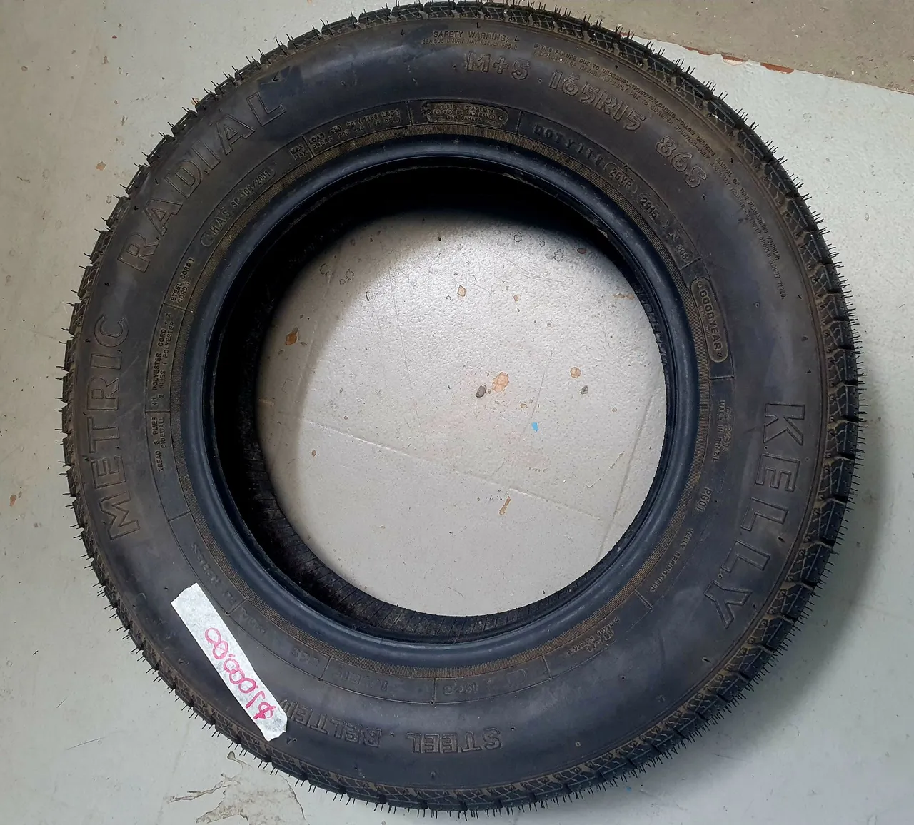 Pneu novo linguiça Fusca, Brasília, Variant