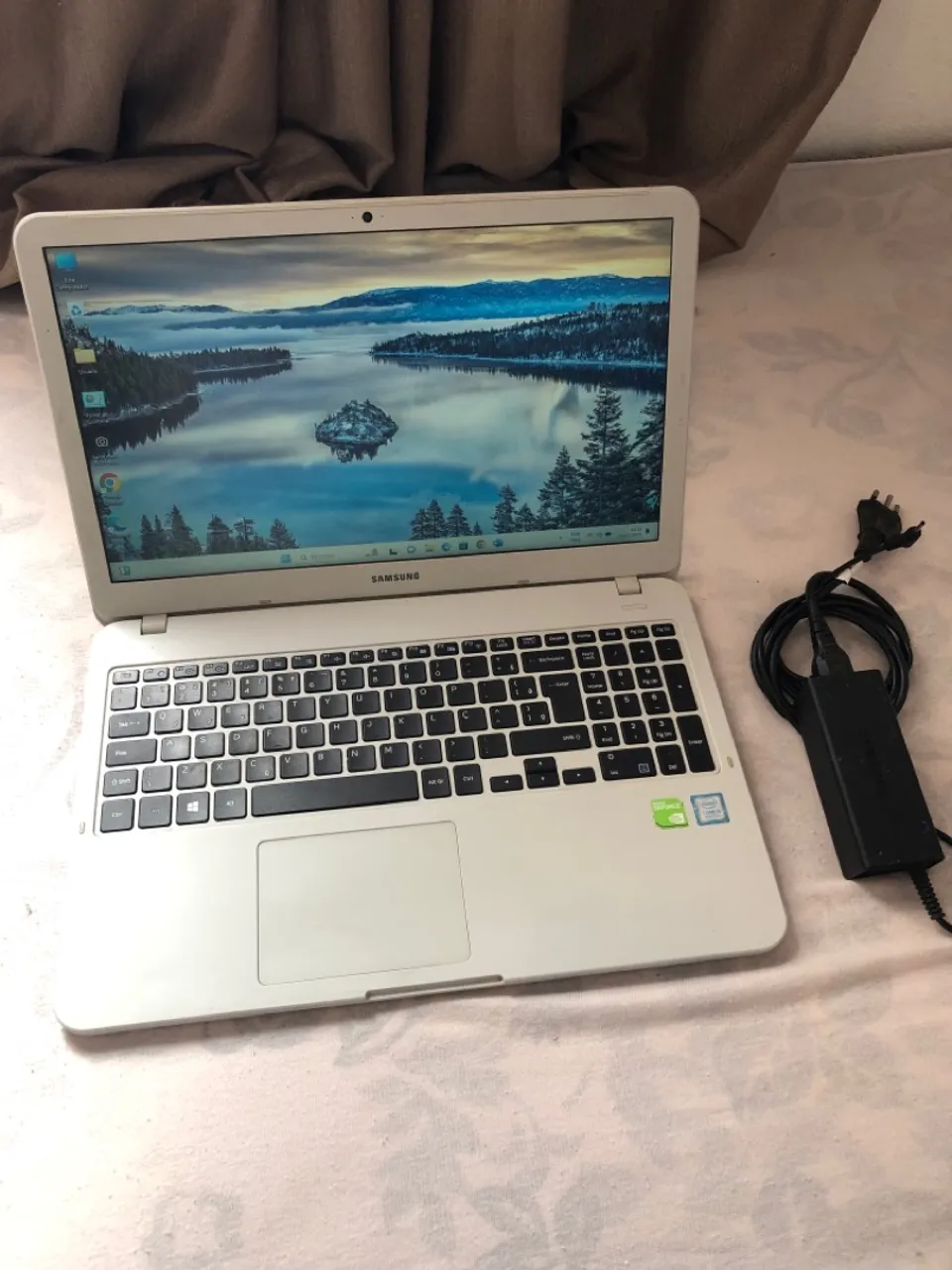 Notebook Samsung Essentials 350X Intel i5 8GB RAM SSD 256GB