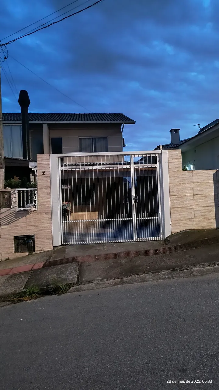 Lindo sobrado em Palhoça bairro Bela Vista