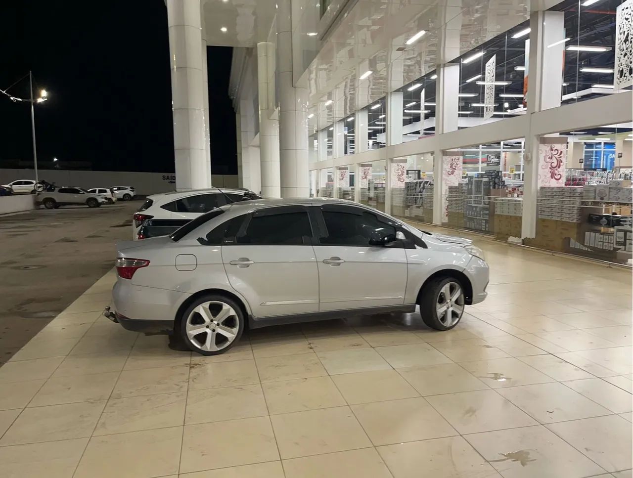Vendo roda aro 18