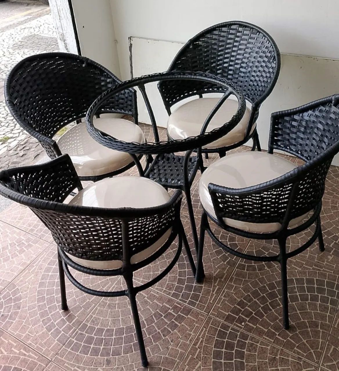 Jogo de Mesa e Cadeiras para Área Externa