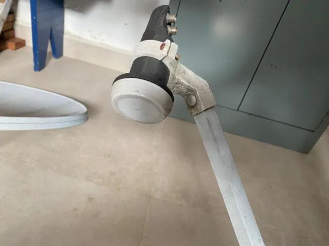 Antena Parabólica KU e LNB duplo