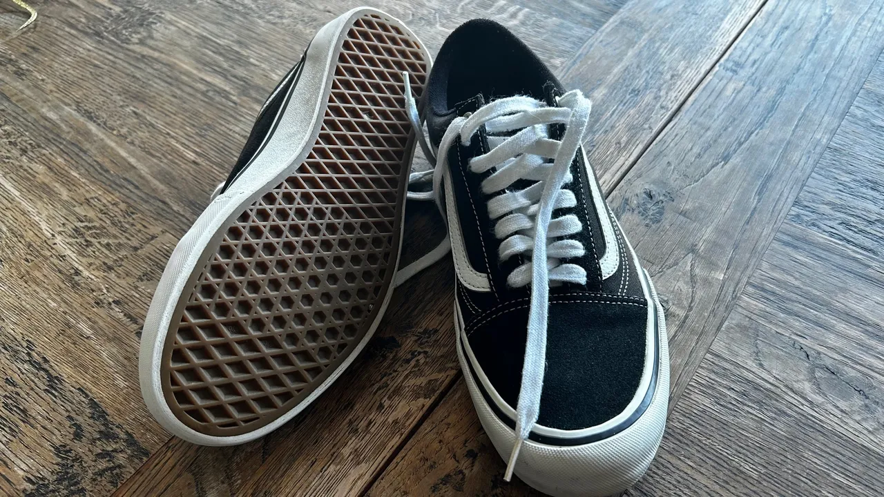 Tênis Vans Old Skool Preto e Branco