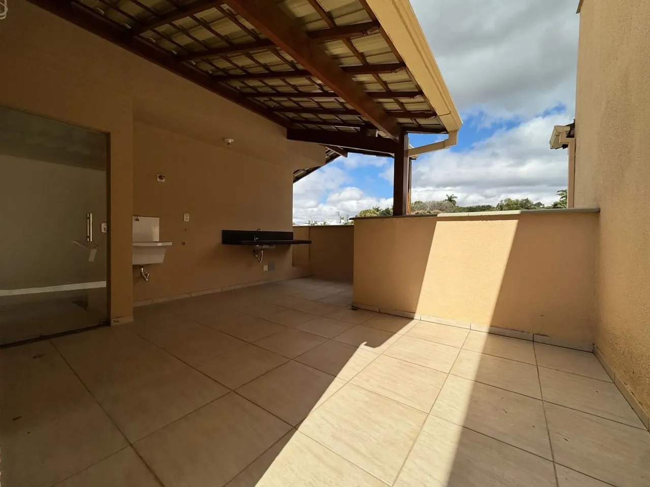 Cobertura 3 quartos | suíte | 115m2 | 2 vagas | bairro candelária.