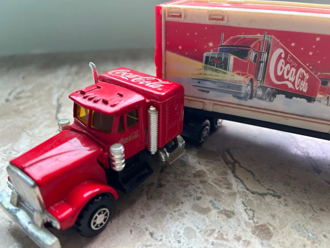 Caminhãozinho da Coca Cola para colecionadores - Foto 3