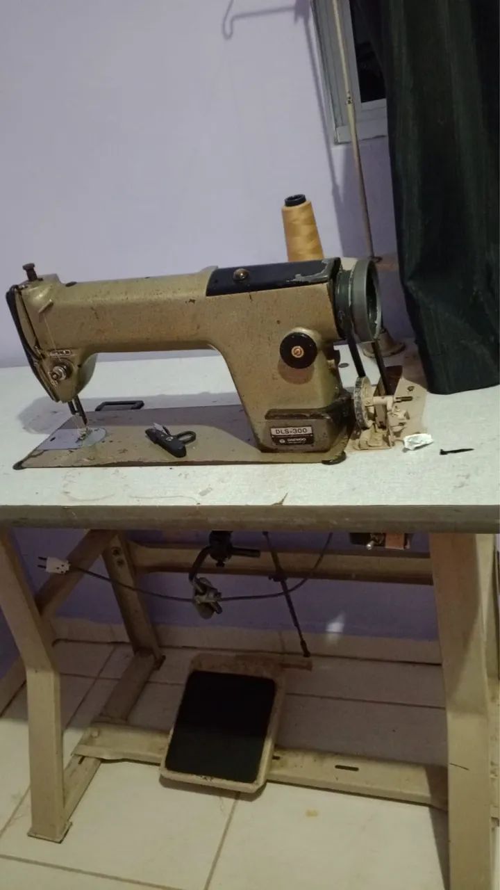 Maquina de costura reta64673146157057120