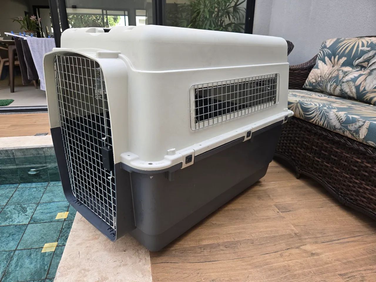 Vendo caixa transporte para cães e gatos  - Foto 6