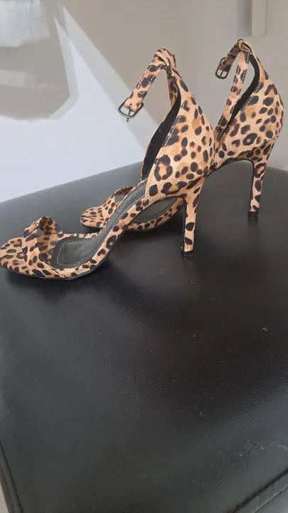 Sandália salto fino - Foto 2