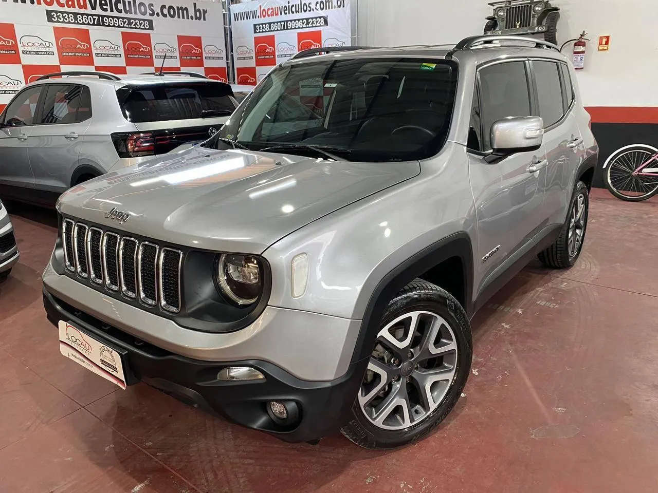 RENEGADE LONGITUDE 1.8 4X2 FLEX 16V AUT. PRATA 2021/2021
