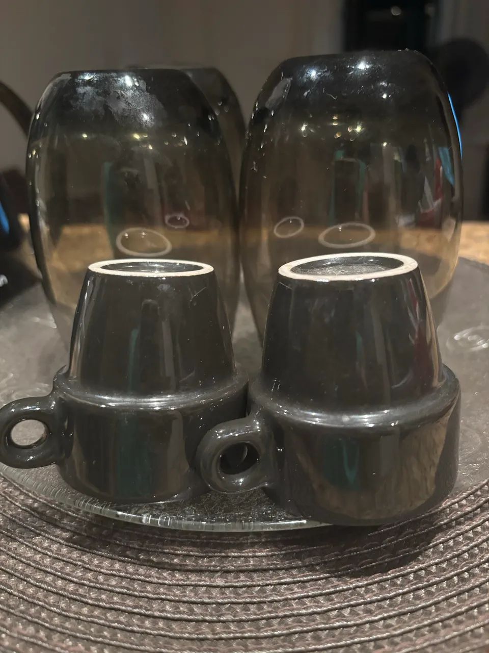 Conjunto de copos, xícaras e bule térmico pretos - Foto 3