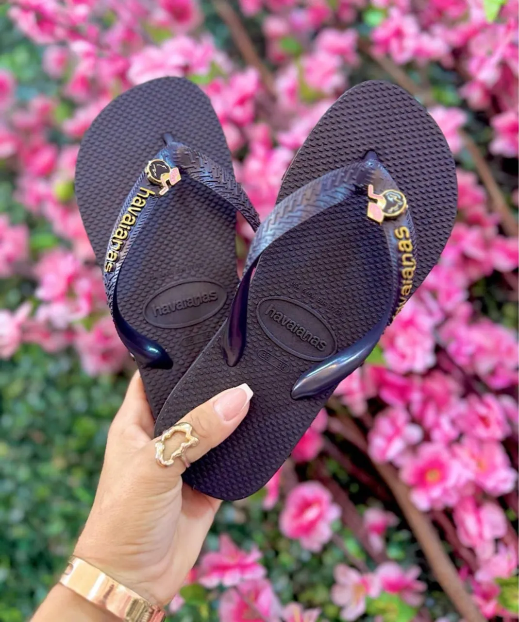 Havaianas com pingente