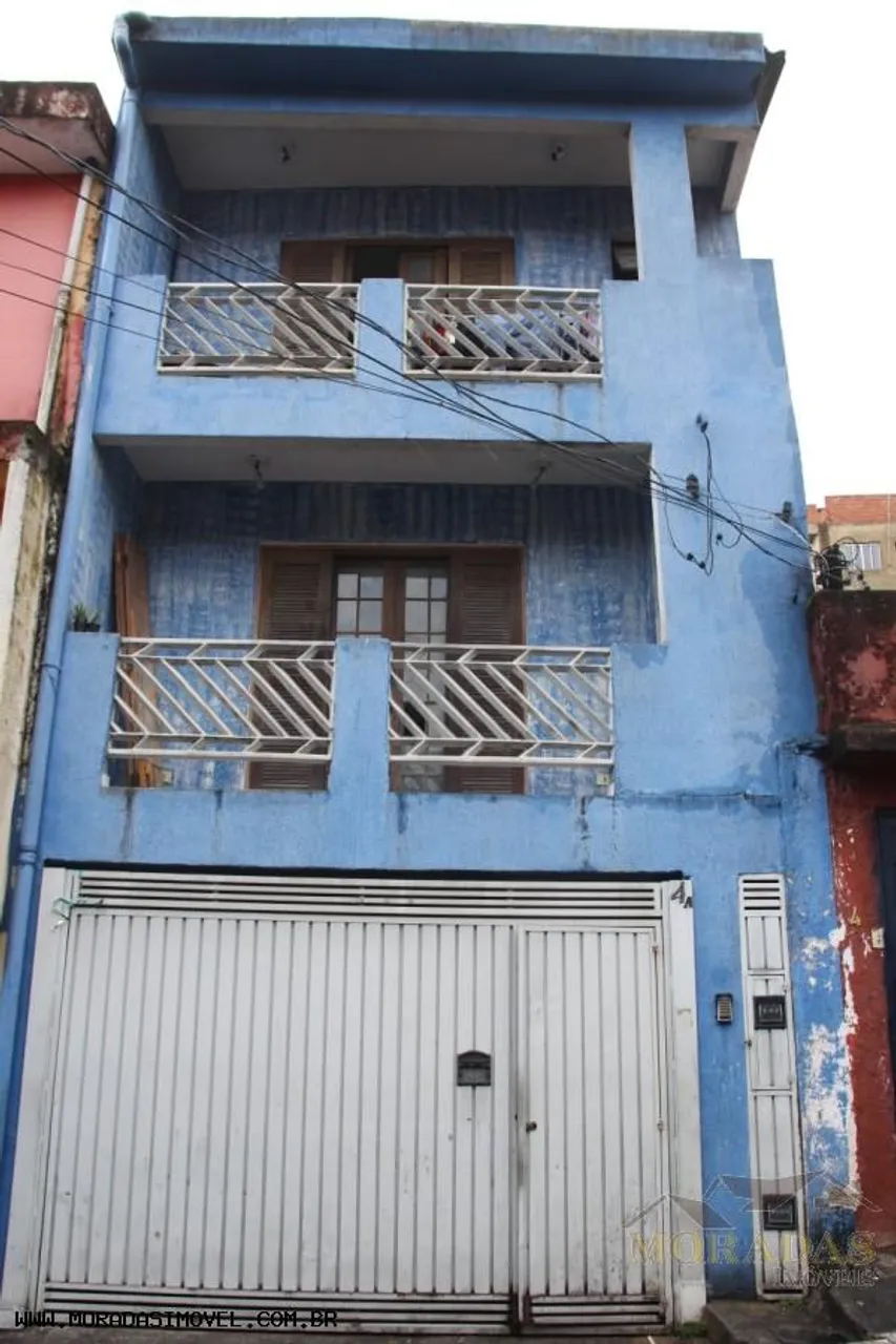 Sobrado para Venda em São Paulo, Capão Redondo, 3 dormitórios, 1 suíte, 4 banheiros, 1 vag