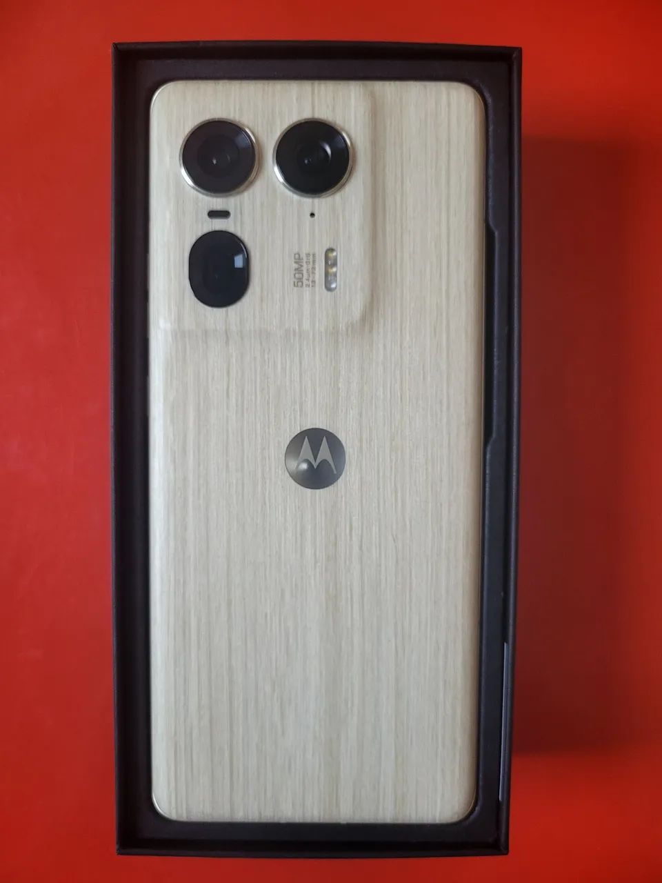 Motorola Moto Edge 50 Ultra Zerado Garantia até 2026 - Foto 2