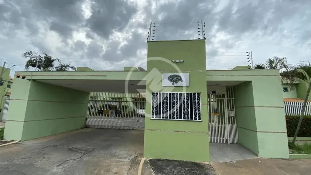 Sobrado à venda em condomínio fechado próximo ao Shopping de Várzea Grande-MT codigo: 3126