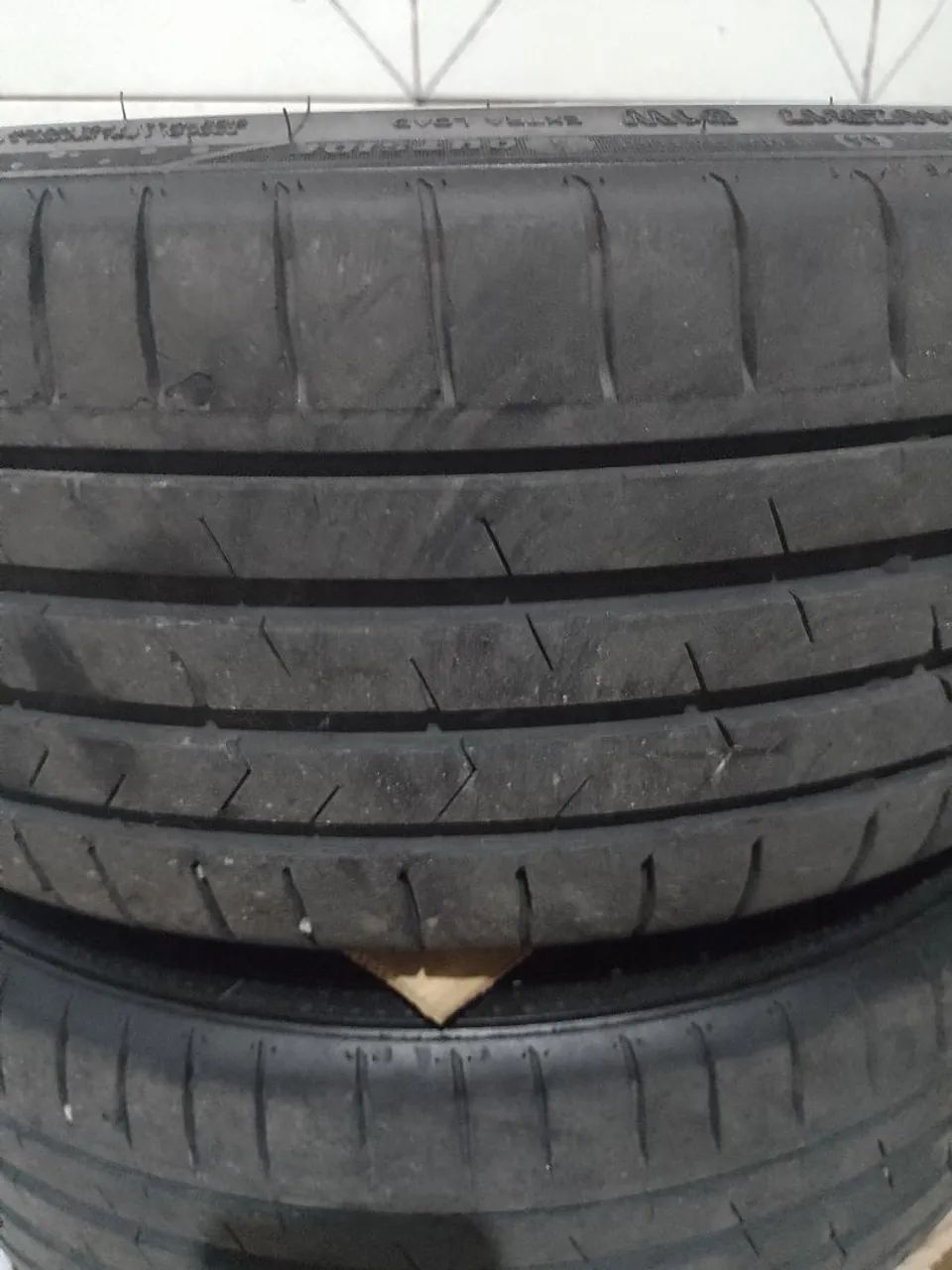 Pneus de carro