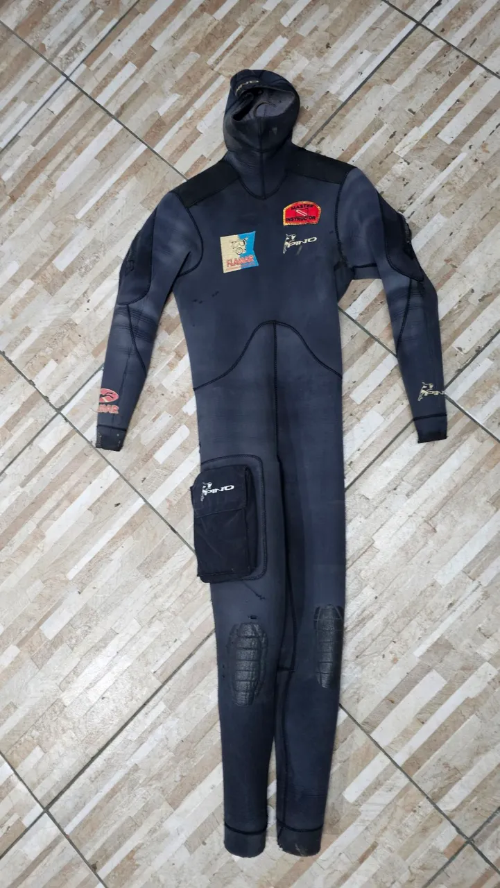 Roupa de Mergulho 5mmPino com Capuz e Bolso