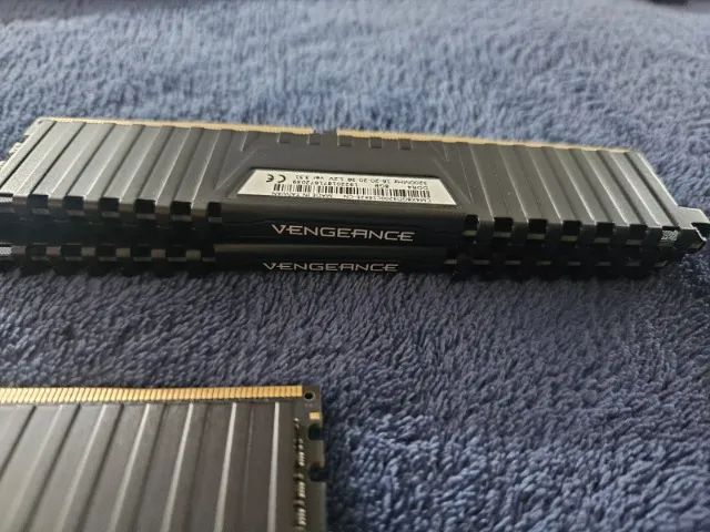 Memoria Ram Corsair 2x8GB 3200MHZ