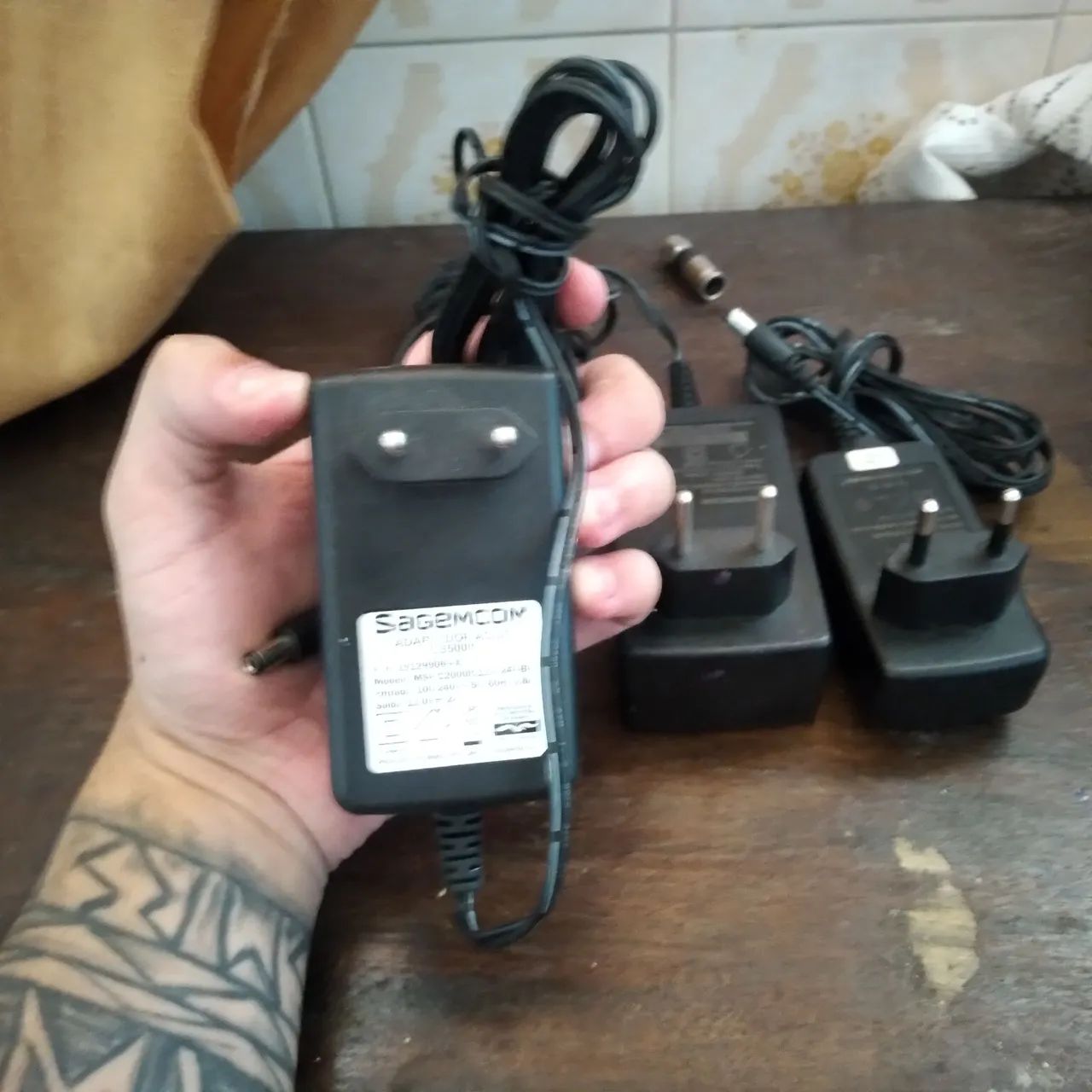 Conjunto c/4 adaptadores/tomada - Foto 3