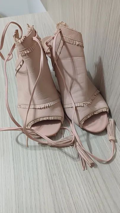 Sandália Arezzo 36 rosa com detalhes em renda - Foto 3