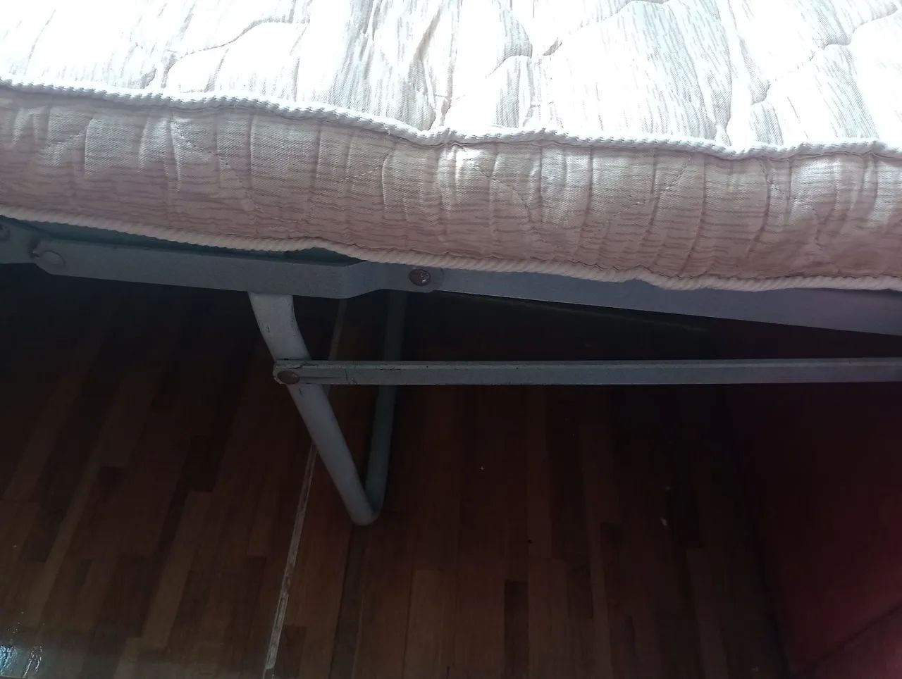 Sofa cama vermelho - Foto 4