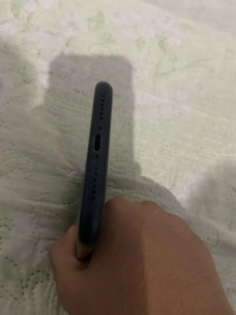 iPhone XR Preto 128gb / com defeito  - Foto 5