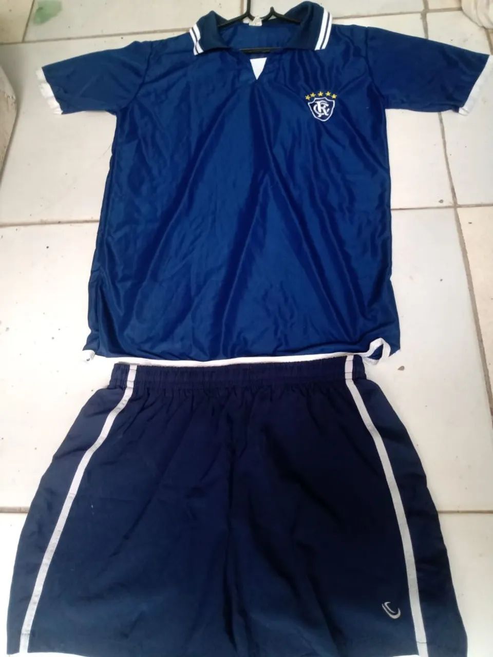 R$35 Conjunto Camisa e Short - clube do Remo.