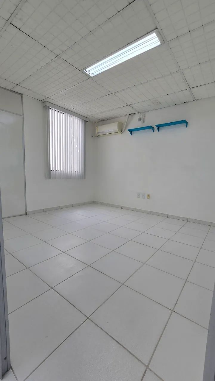 Sala empresarial 70m2 e 150m2, no Parque 10. - Foto 4