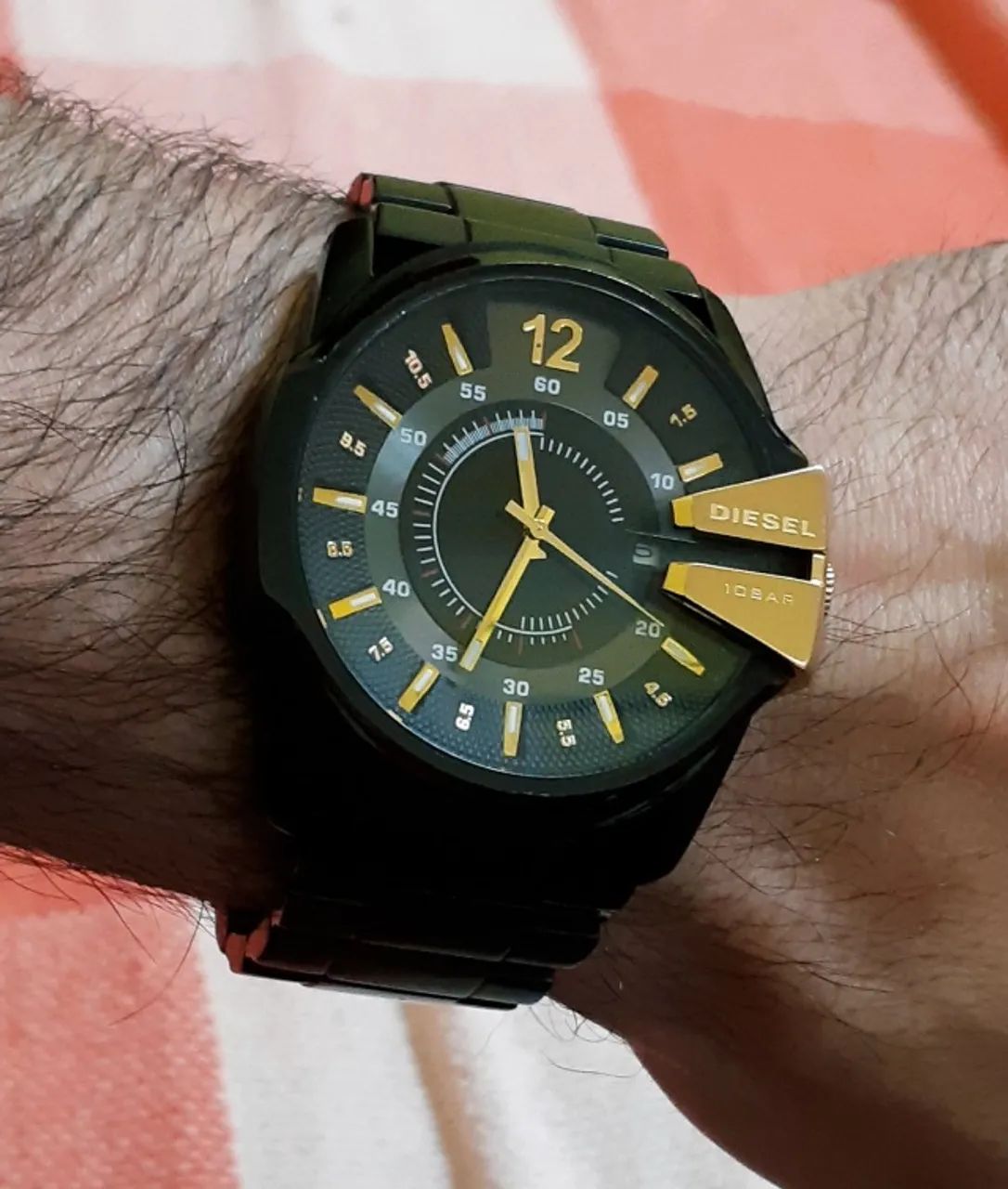 Relógio Original Diesel Master Chefe Preto Dourado DZ1209 - Foto 4