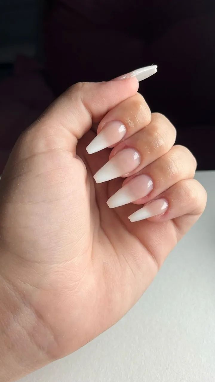 UNHA EM GEL 