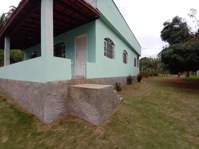 Vendo casa de 120m² com 04 quartos próximo a Iriri