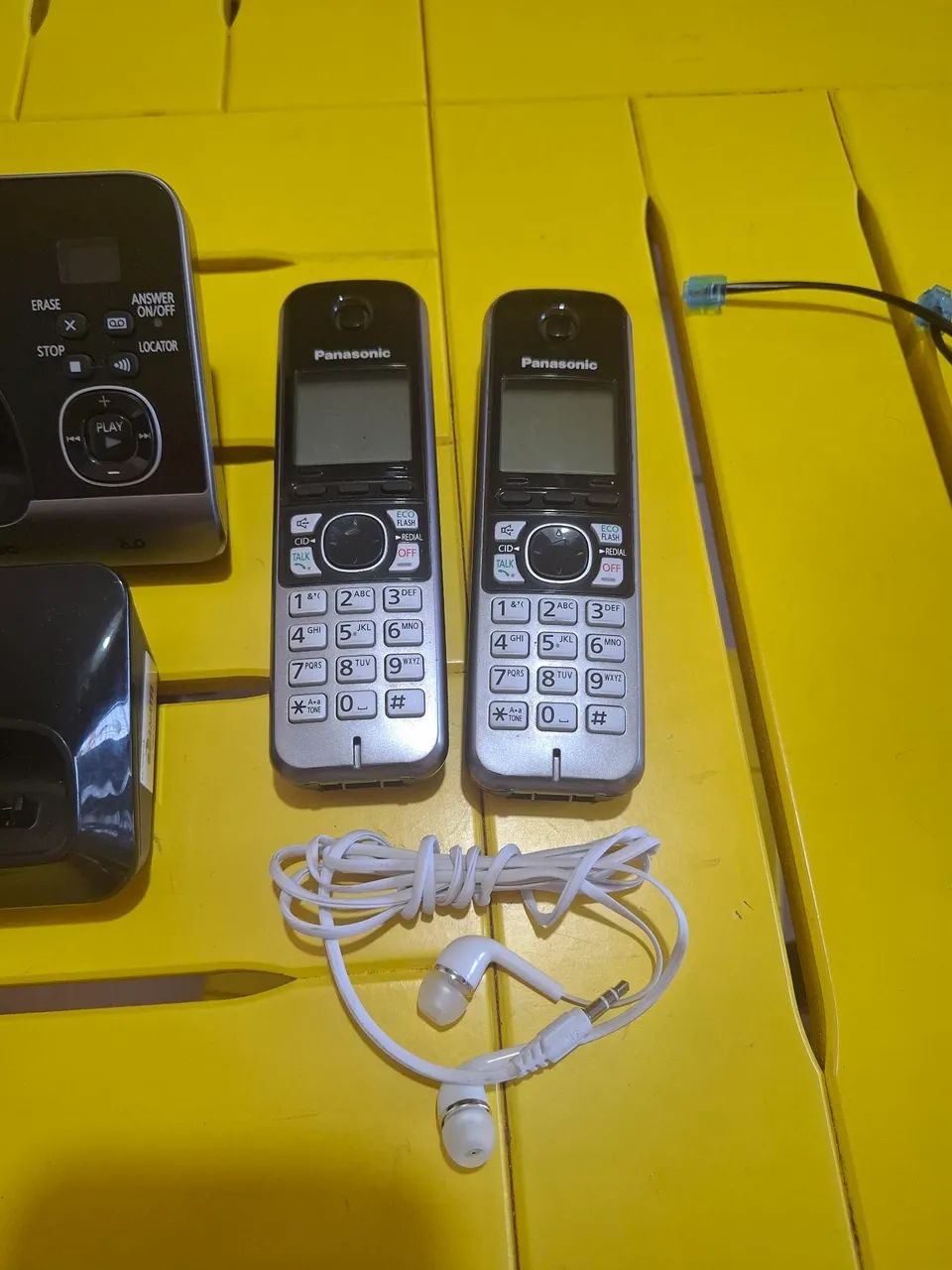 Telefones Fixo KX-TG6711 PANASONIC
