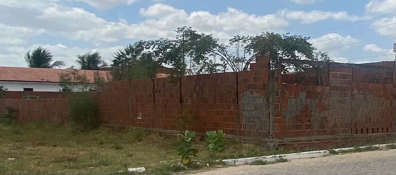 Vendo/Alugo Terreno 10m  de frente por 35m comprimento