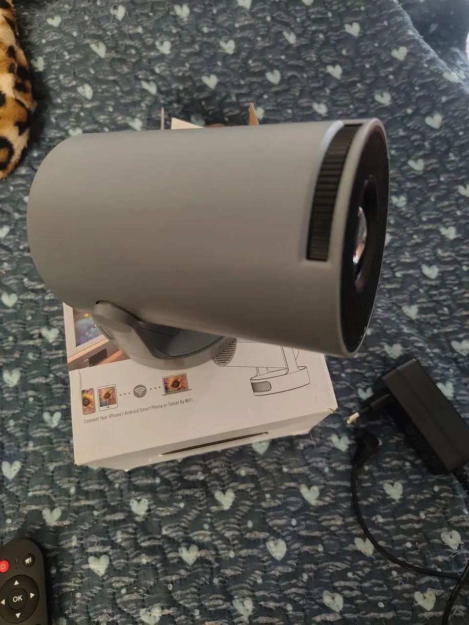 Mini projetor hy 300pro+ Android  - Foto 2