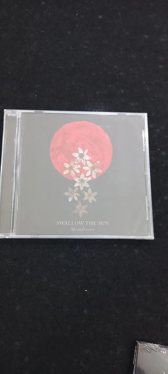 Cd swallow the sun 