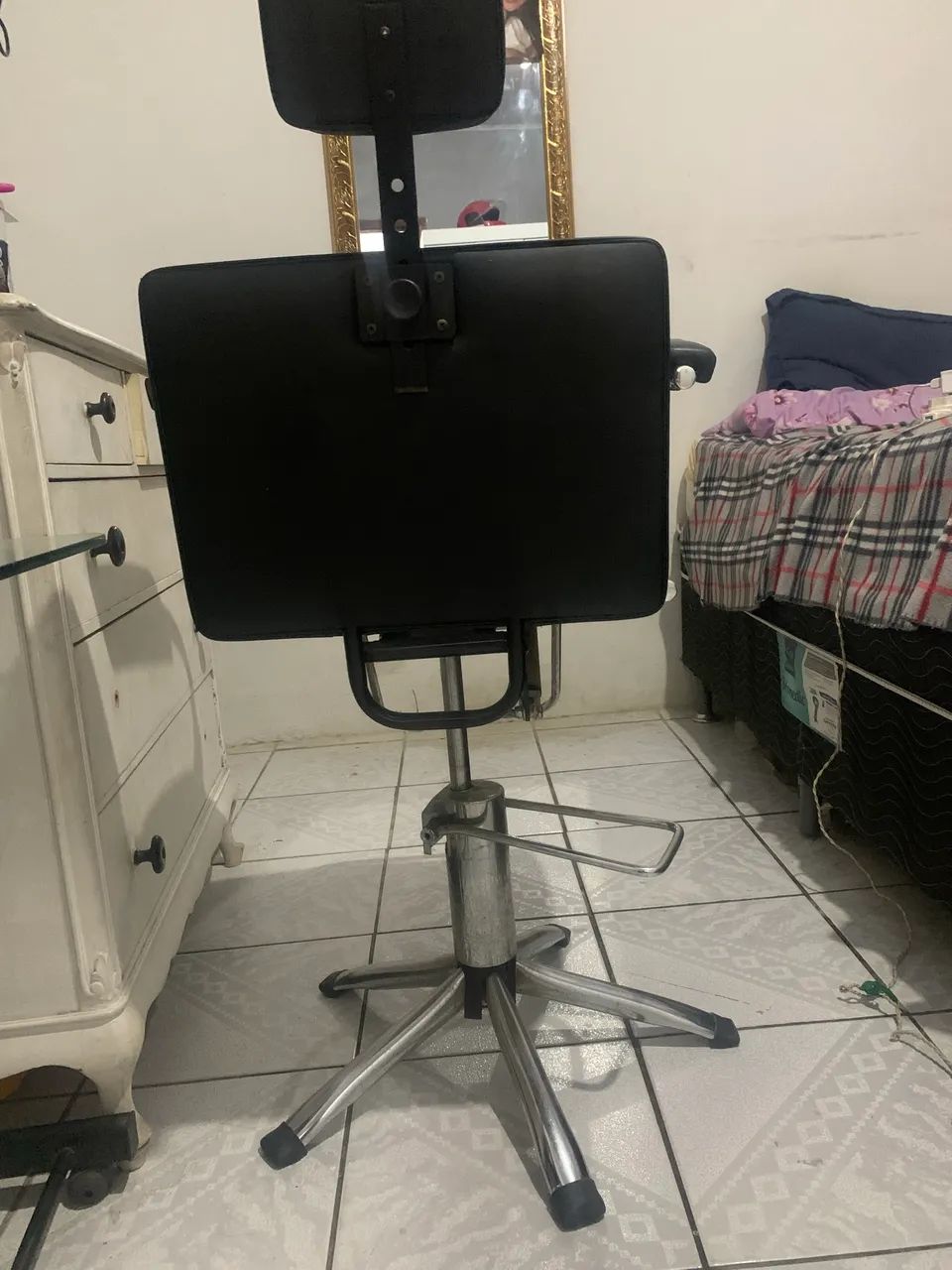 Cadeir salão perfeito estado 