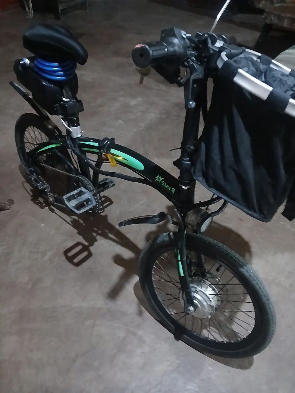 Bicicleta elétrica dobrável 