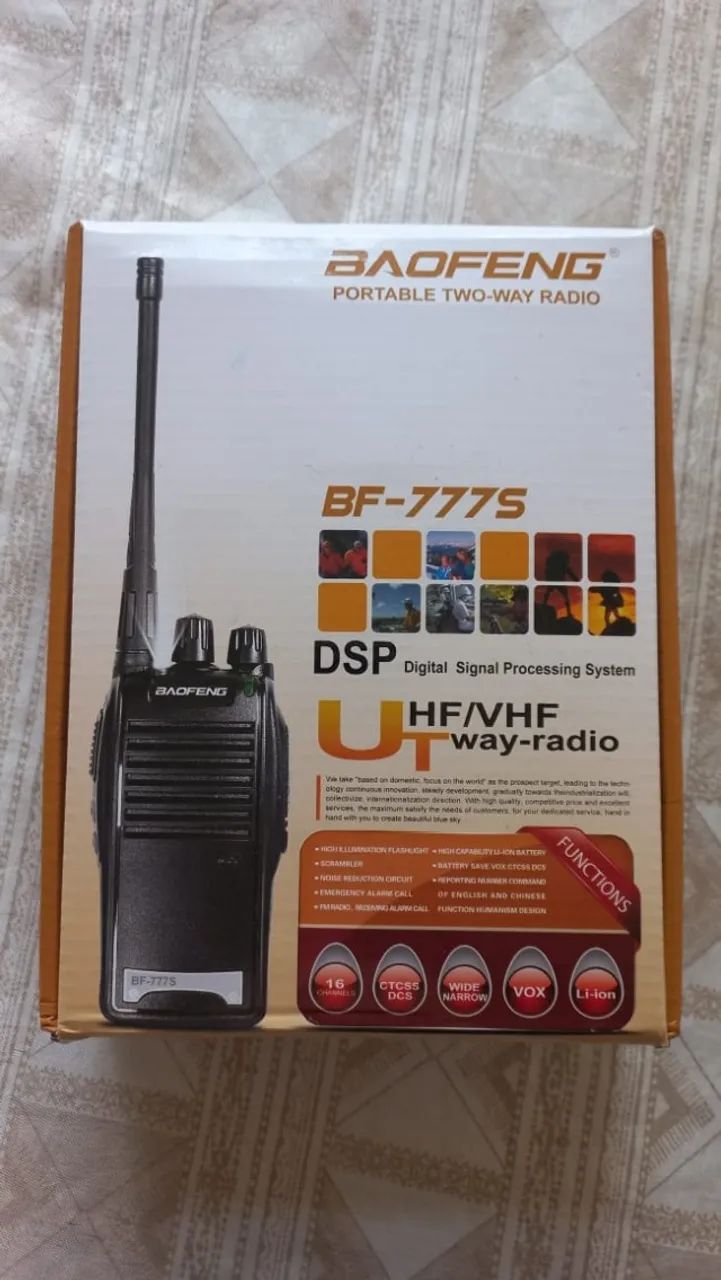 Kit 2 rádios comunicador Walk Baofeng