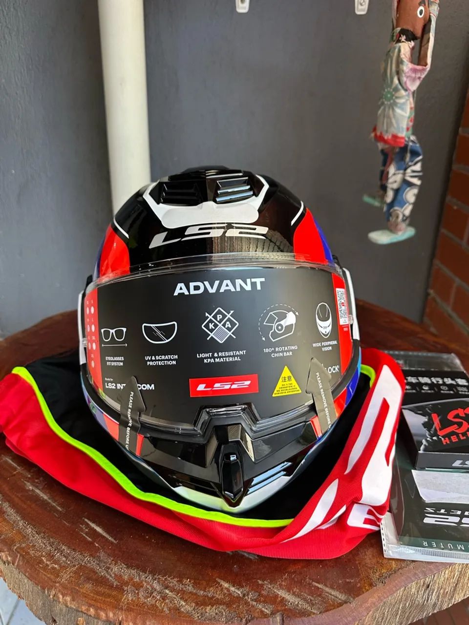 Vendo capacete ls2 advant Sport n58 sem detalhes e uso - Esportes
