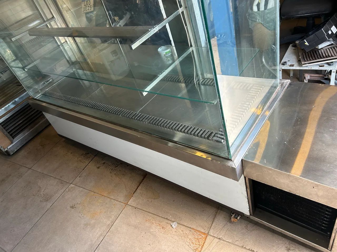 Balcão vitrine refrigerado vidro - Foto 3