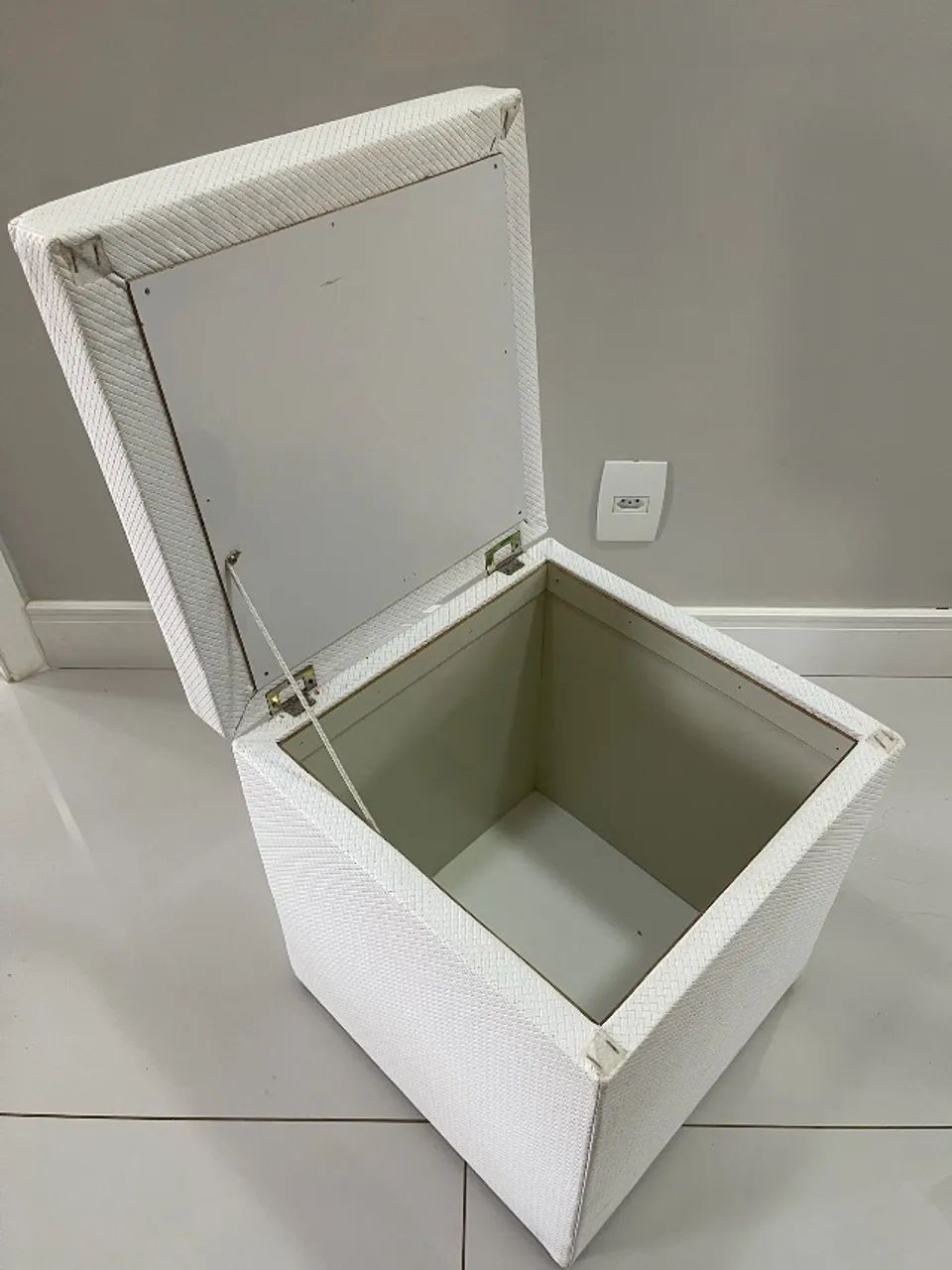 Puff baú branco