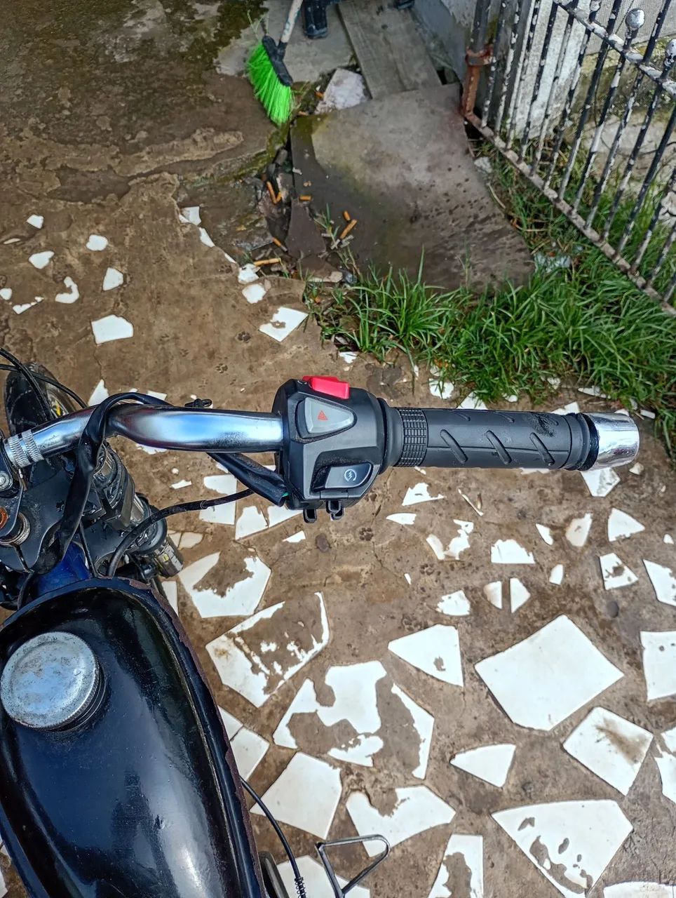Bike motorizada 80cc com peças novas  - Foto 5