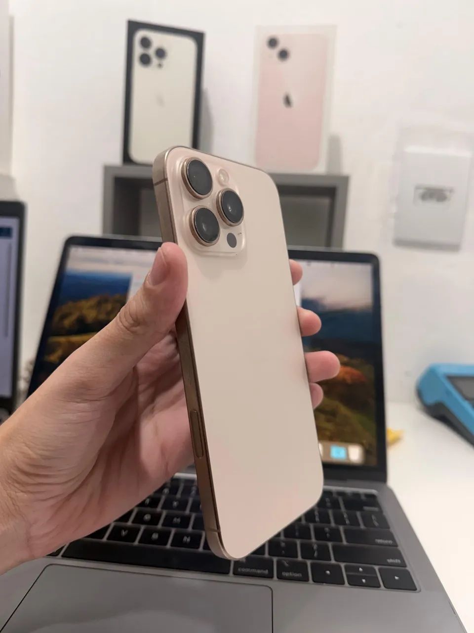iPhone 16 PRO MAX - Foto 2