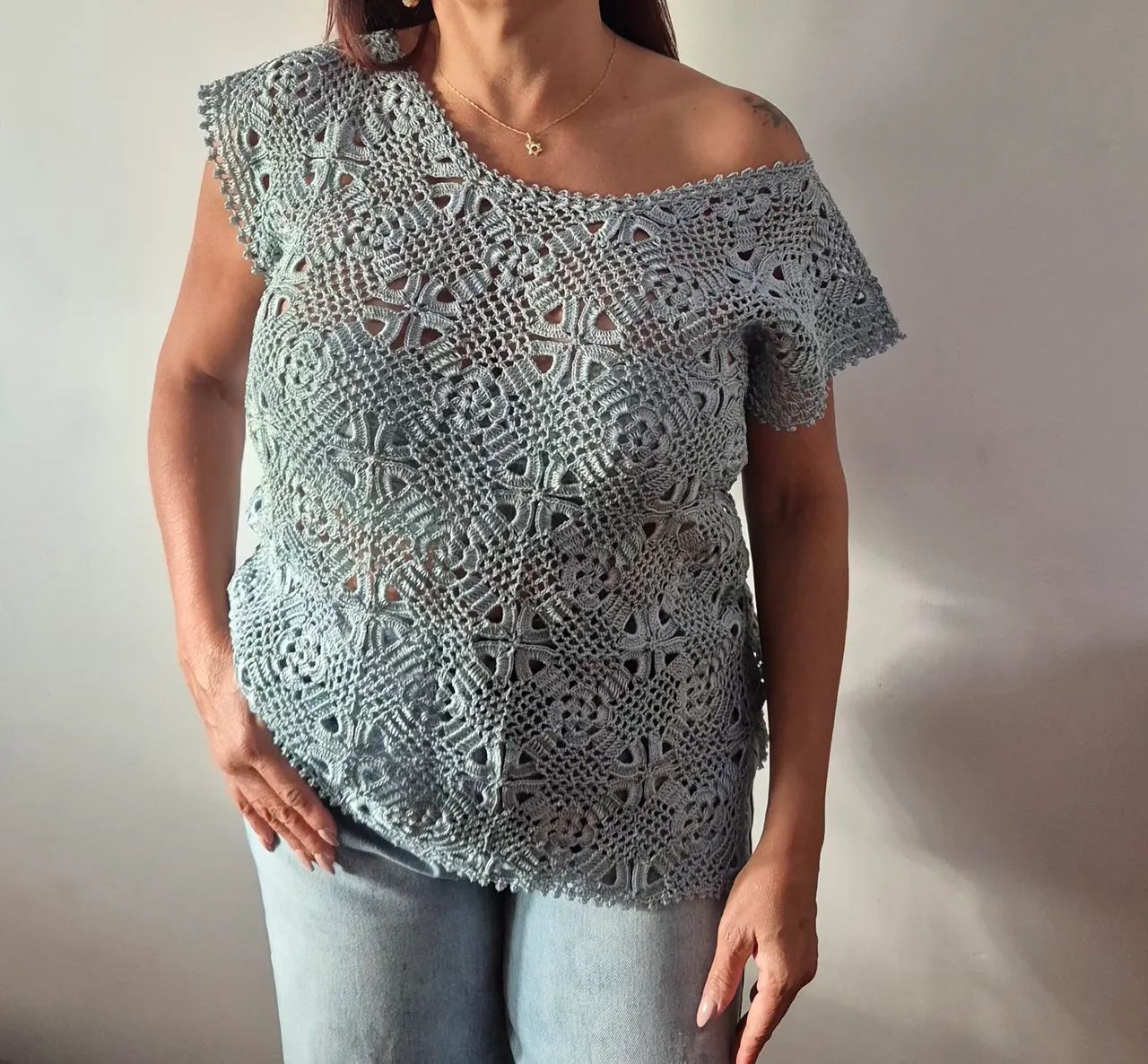 Blusa de croché, tamanho M, a R$ 60,00. - Foto 4