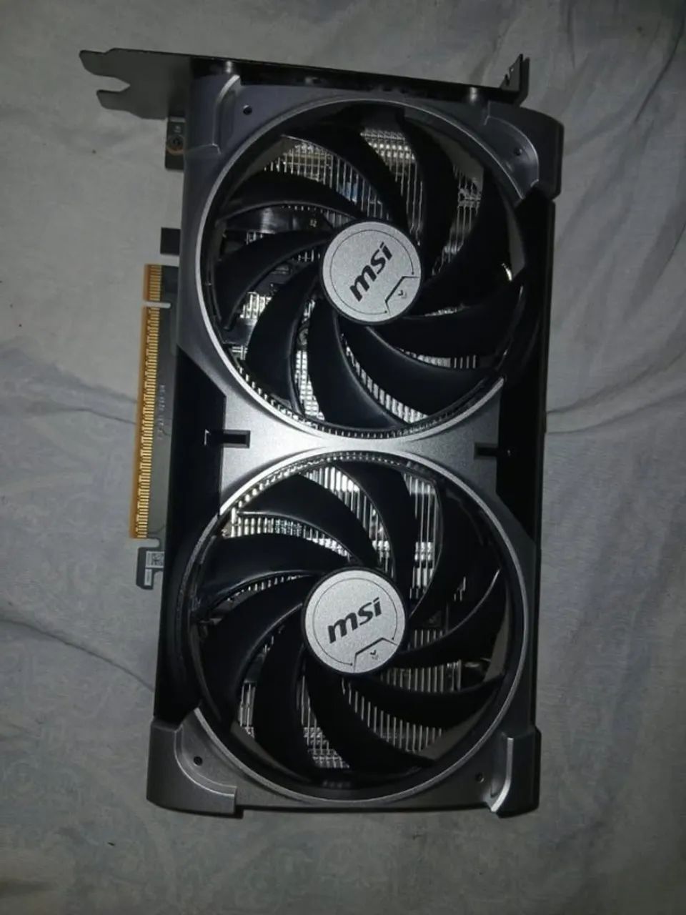 RTX 5050 8gb msi ventus - Foto 2