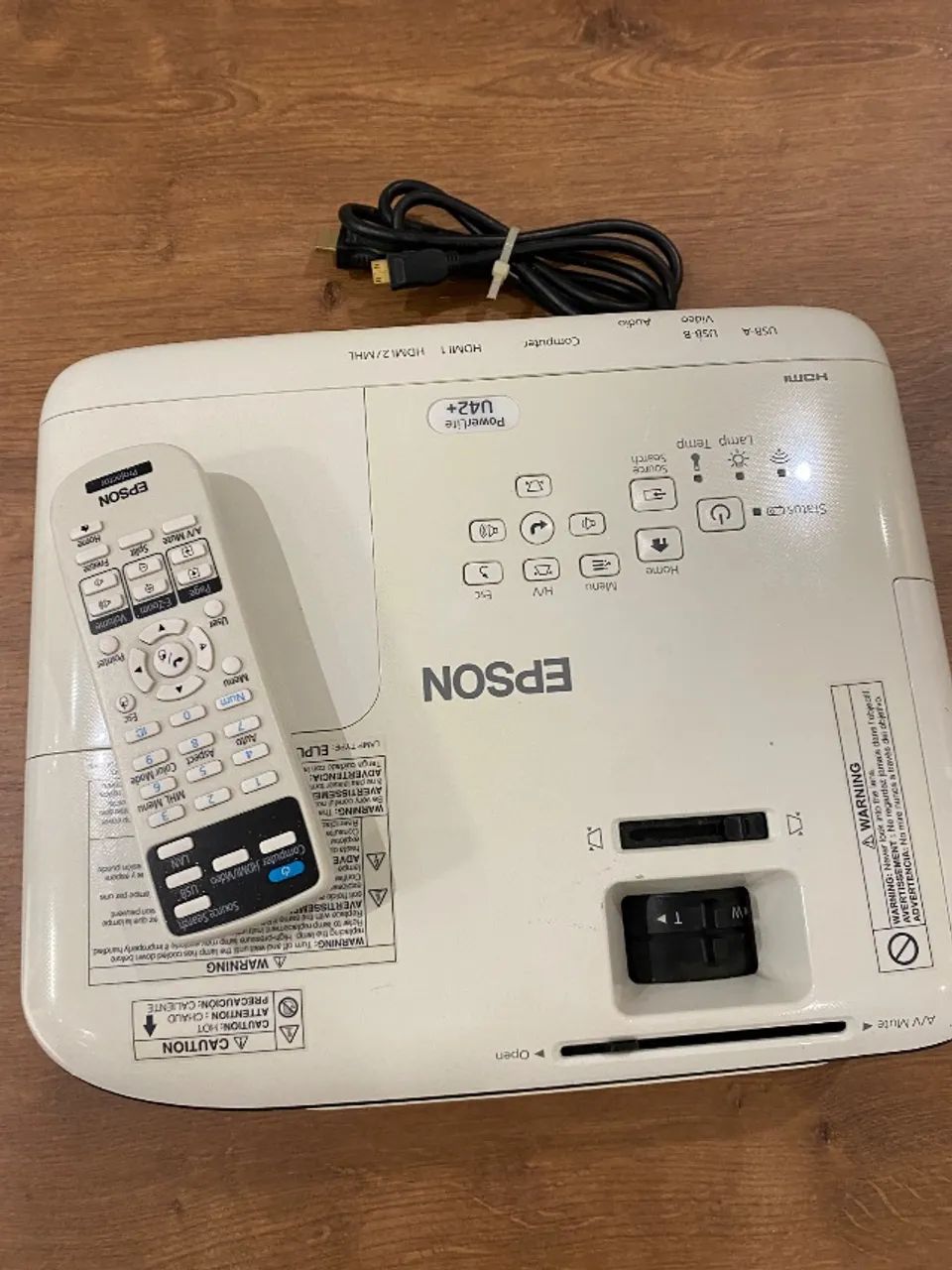 Projetor Epson PowerLite U42+ - Foto 2
