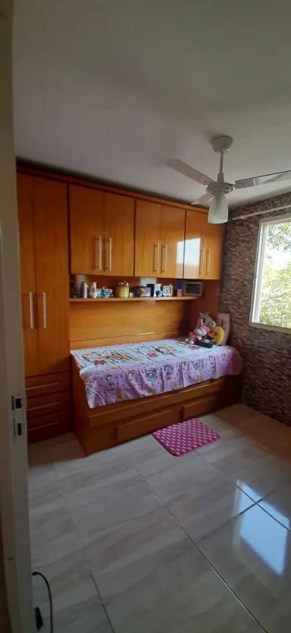 Guarda-roupa com duas camas - Foto 3
