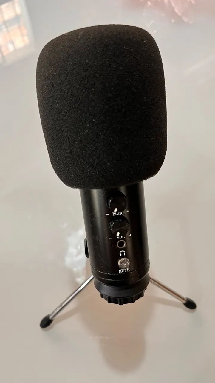 Microfone com abafador de ruído e modificador de Voz - Foto 2