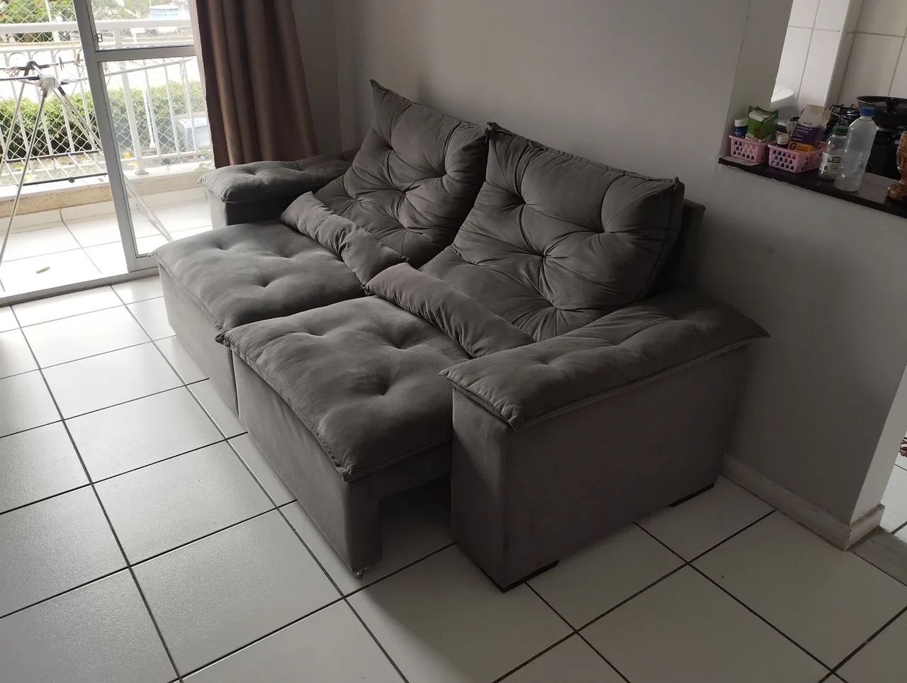 Sofá Retrátil 4 lugares 