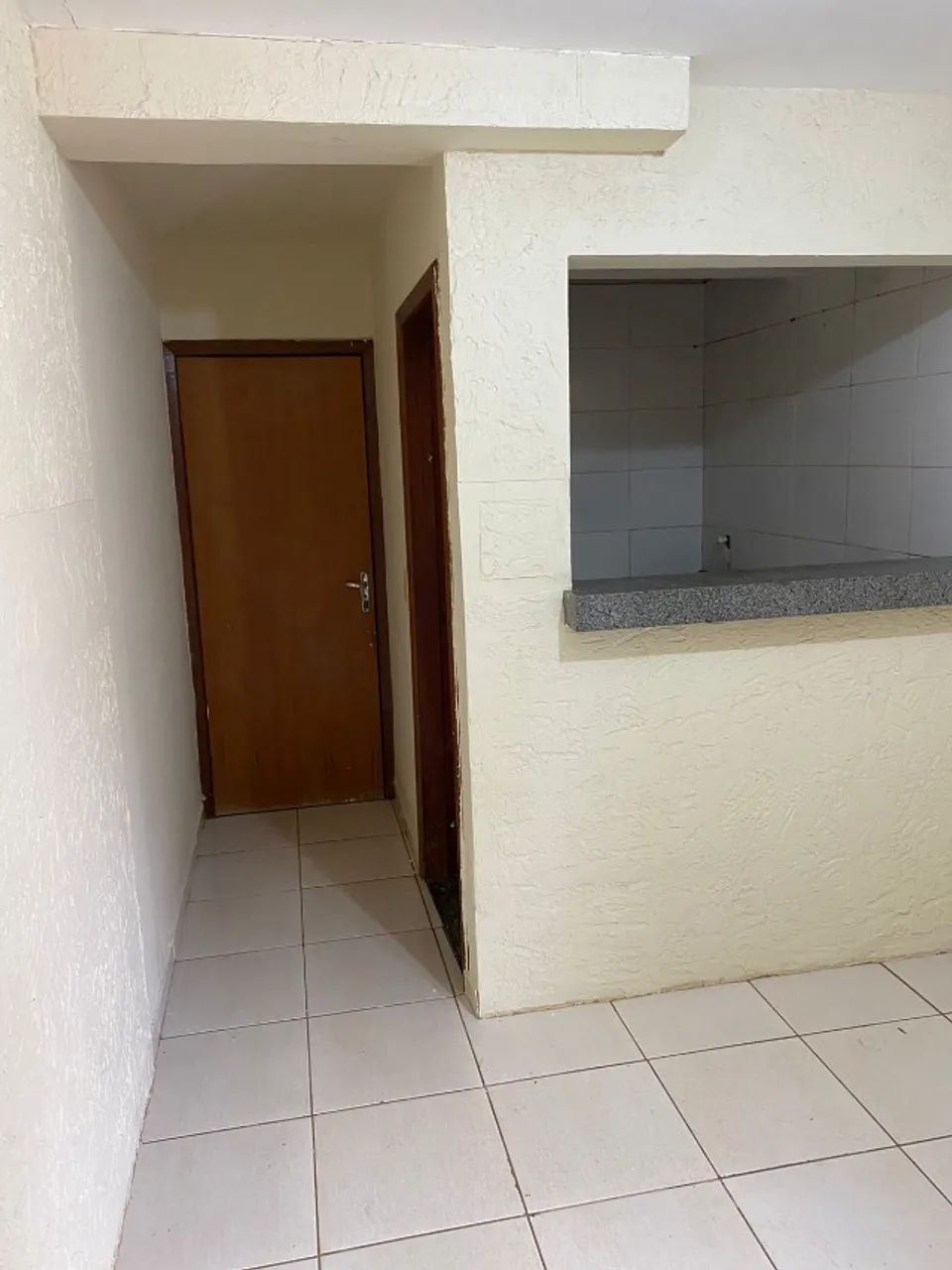 Kitnete 1 quarto com garagem na 208 Sul - sem caução e sem fiador - Foto 3